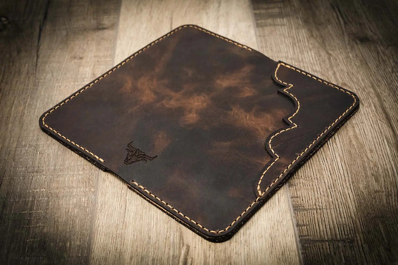 What is Leather Patina? — Bull Sheath Leather